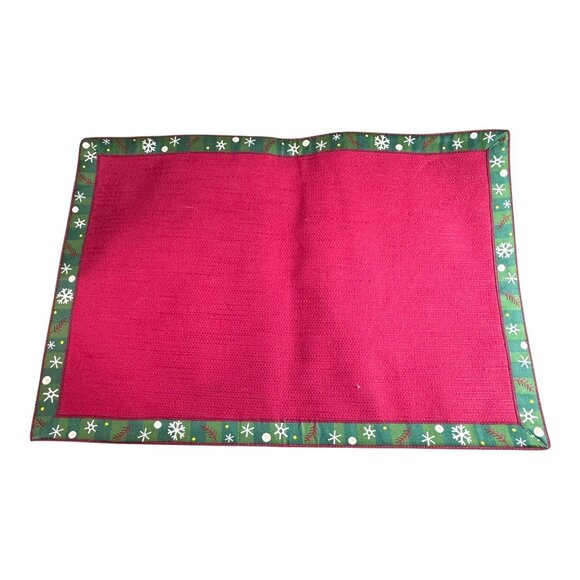 Longaberger Christmas Placemats Set Of 4 Festive Red With Green Snowflake Border - Picture 3 of 6